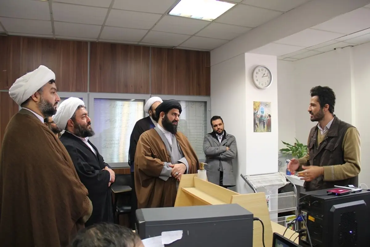 
بازدید رئیس مرکز از قرارگاه مردمی مدافعان سلامت
