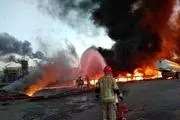 ماجرای آتش سوزی در پالایشگاه تهران /هجوم مردم به پمپ بنزین های تهران +تصاویر
