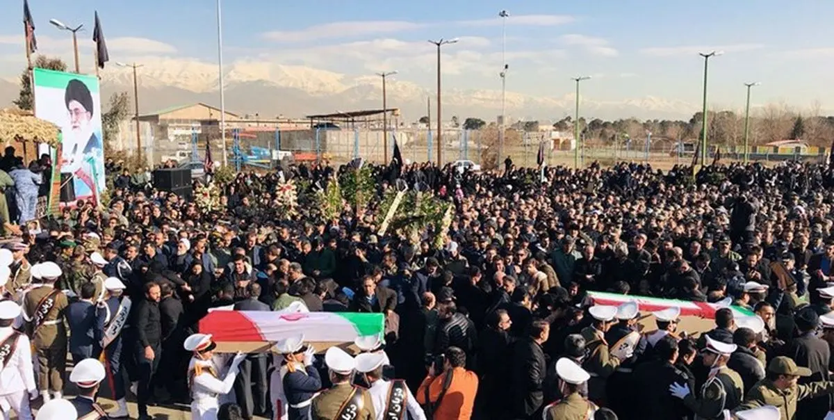 مراسم تشییع پیکر شهدای سانحه هواپیمای بوئینگ ۷۰۷ برگزار شد