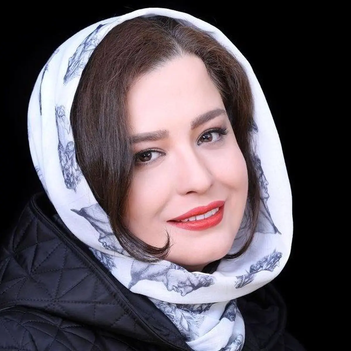 جدایی باورنکردنی خواهران شریفینیا /چه چیزی ملیکا و مهراوه شریفی نیا را از هم جدا کرد؟