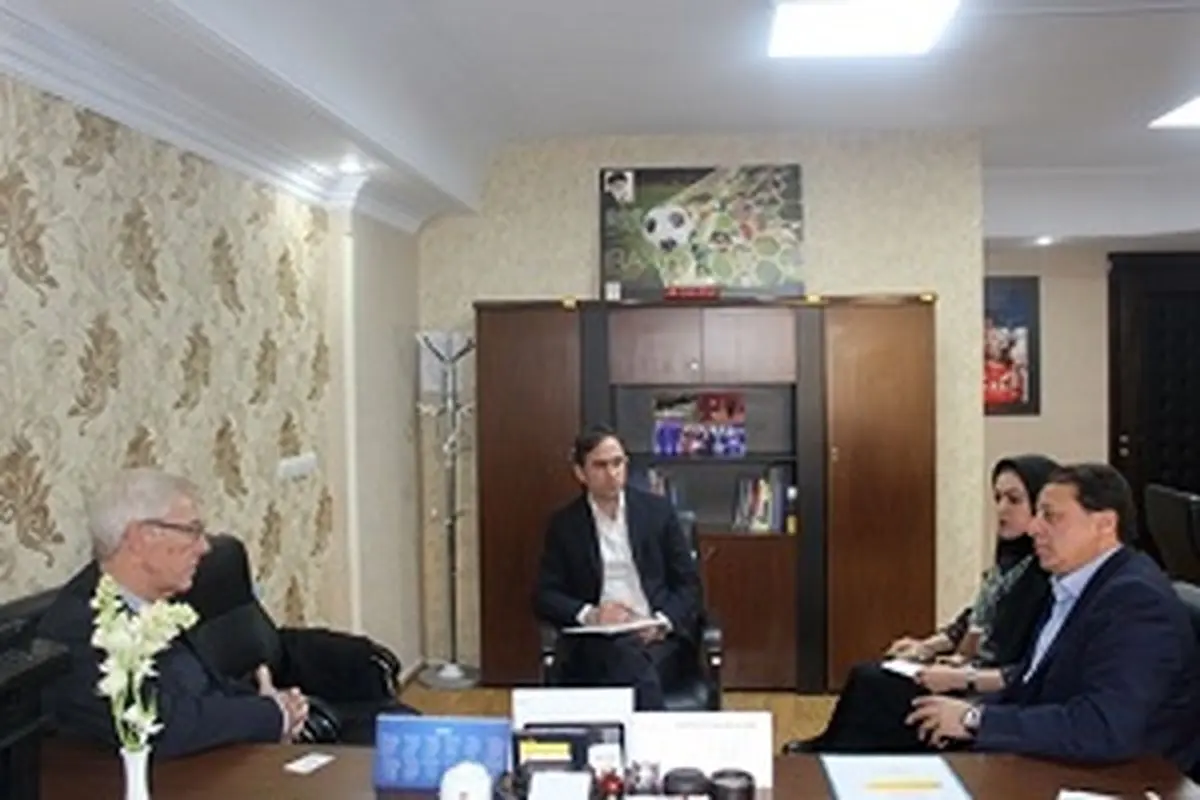 اظهارات ساکت درباره حضور مشاور برنامه ریزی فیفا در ایران