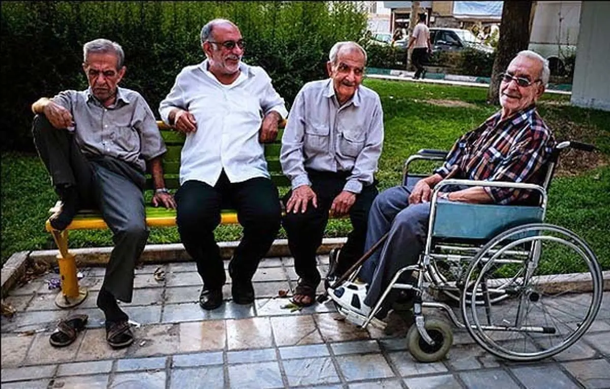 کف حقوق بازنشستگان کشور افزایش می یابد