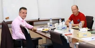 برگزاری جلسه مدیر عامل باشگاه پرسپولیس با سرمربی و مدیر تیم