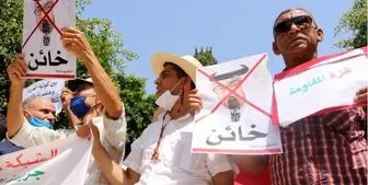 تظاهرات مردم تونس در اعتراض به توافقات سازش رژیم‌های عربی