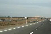 از سرعت و سبقت در معابر خلوت شهر تهران خودداری کنید
