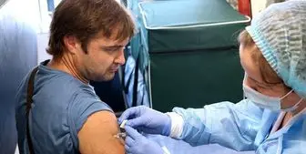 رضایت از نتایج آزمایش واکسن کرونا بر روی بیماران روسی