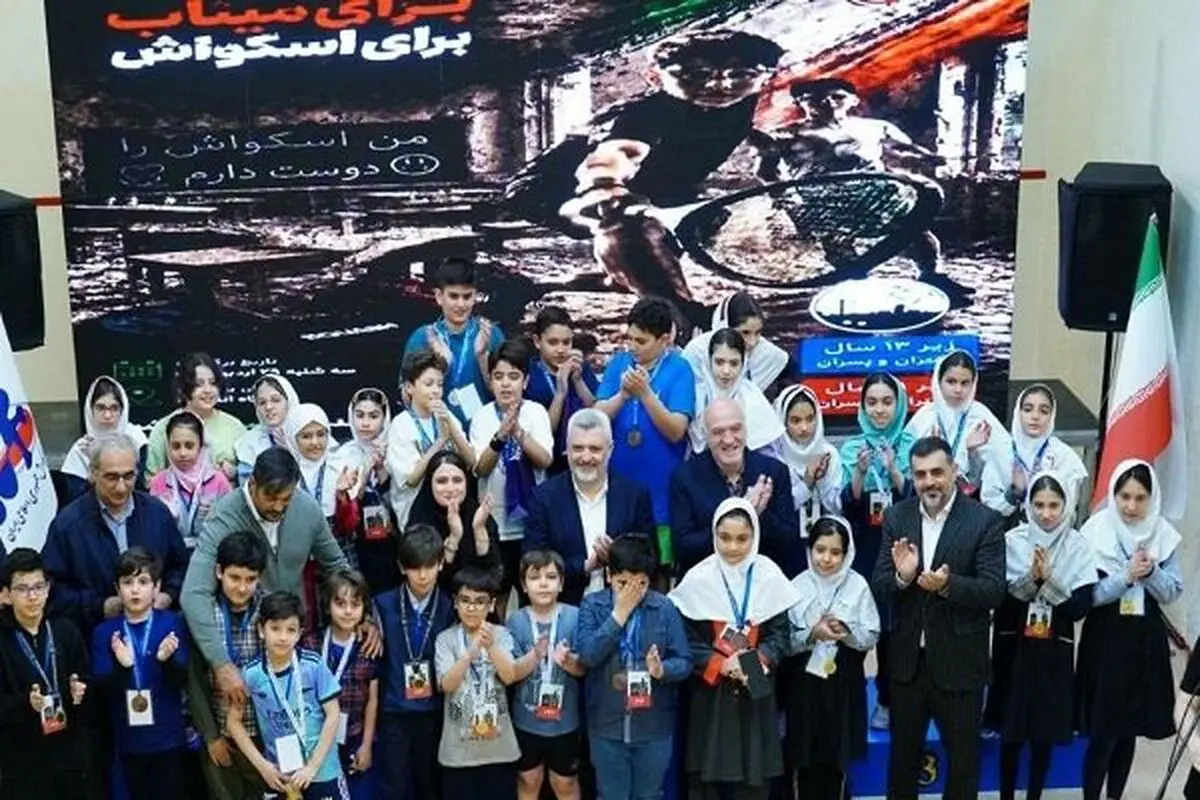  یادبود شهدای میناب در سکوت راکت‌های اسکواش‌بازان تهران