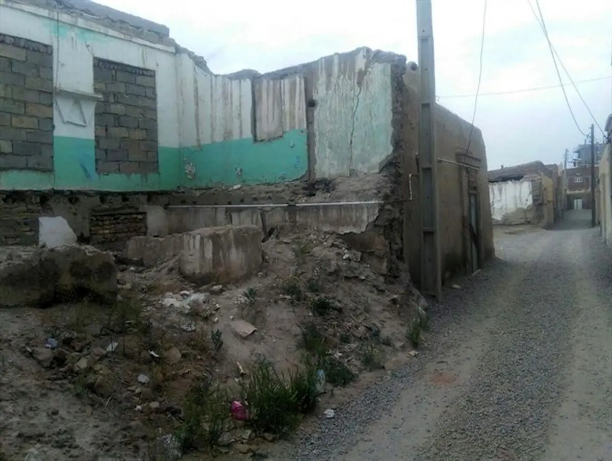 اینجا منطقه زلزله زده نیست، اینجا بناب است!