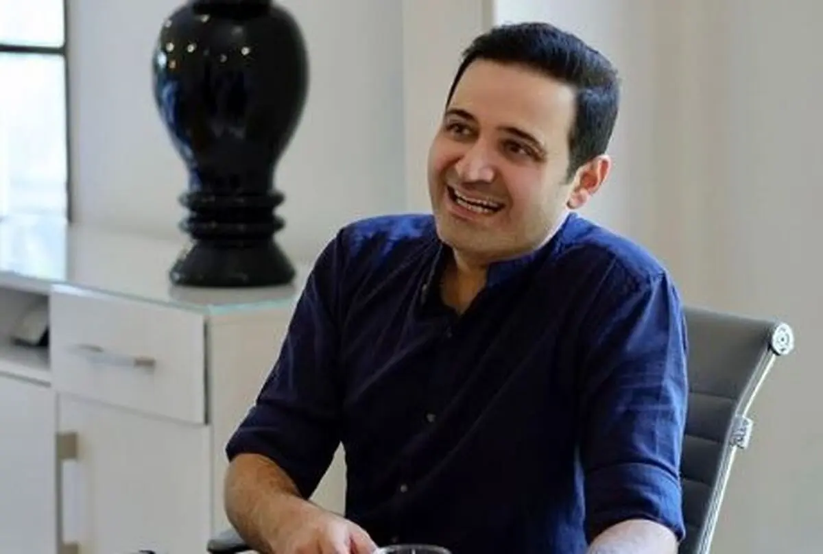 خوشحالی مجری مشهور در روز تولدش/ عکس