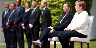 استقبال متفاوت مرکل از نخست‌وزیر دانمارک+ تصاویر