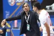 سرمربی تیم ملی فوتسال: بازیکنانم حرفه‌ای فکر می‌کنند 
