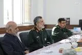 تصویری از سرلشکر عبداللهی در کنار دو فرمانده شهید