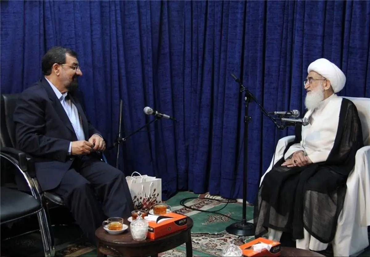 آیتالله نوریهمدانی: نگرانم عنوان سال در حد شعار باقی بماند