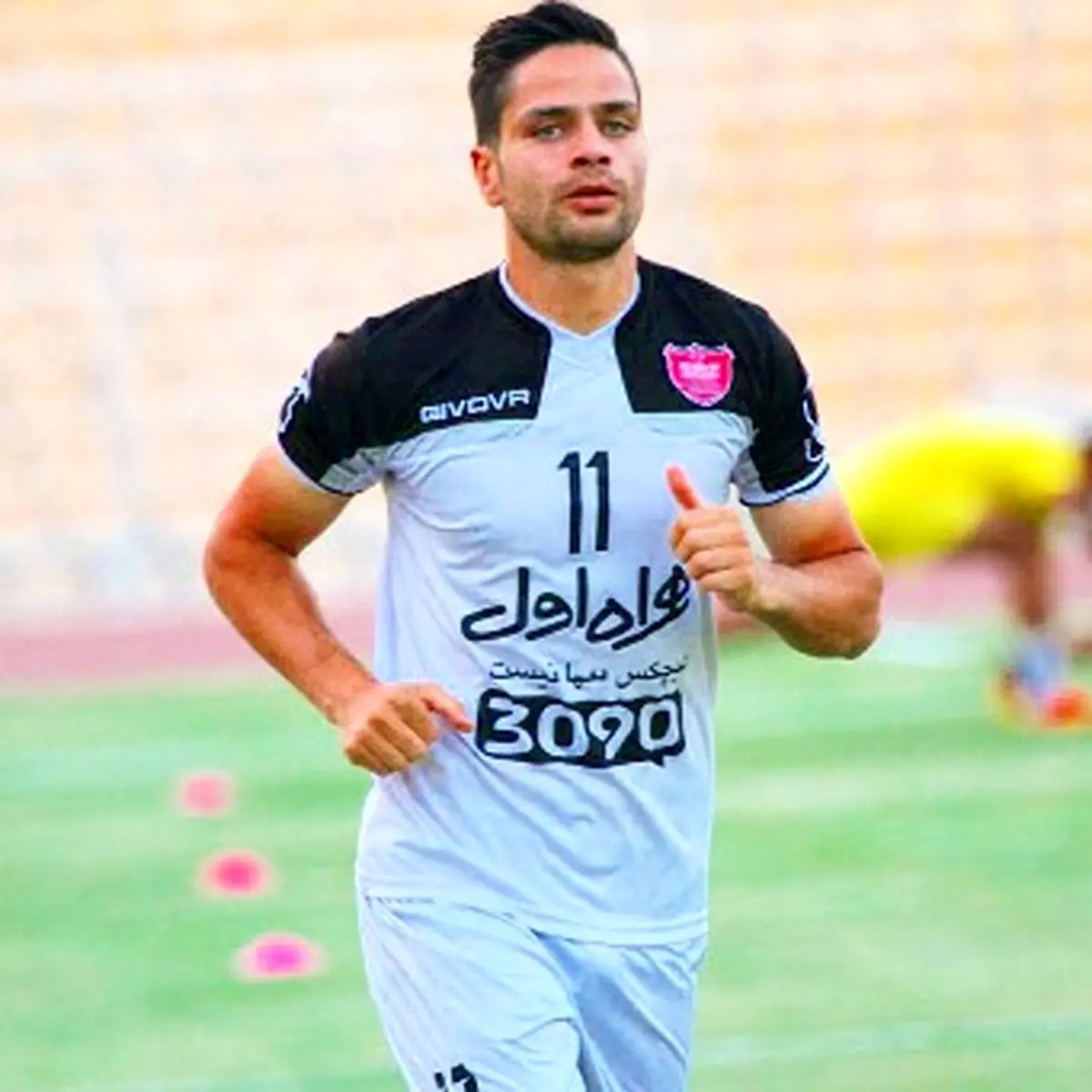 گتوزویی پرسپولیس: برای داور متاسفم
