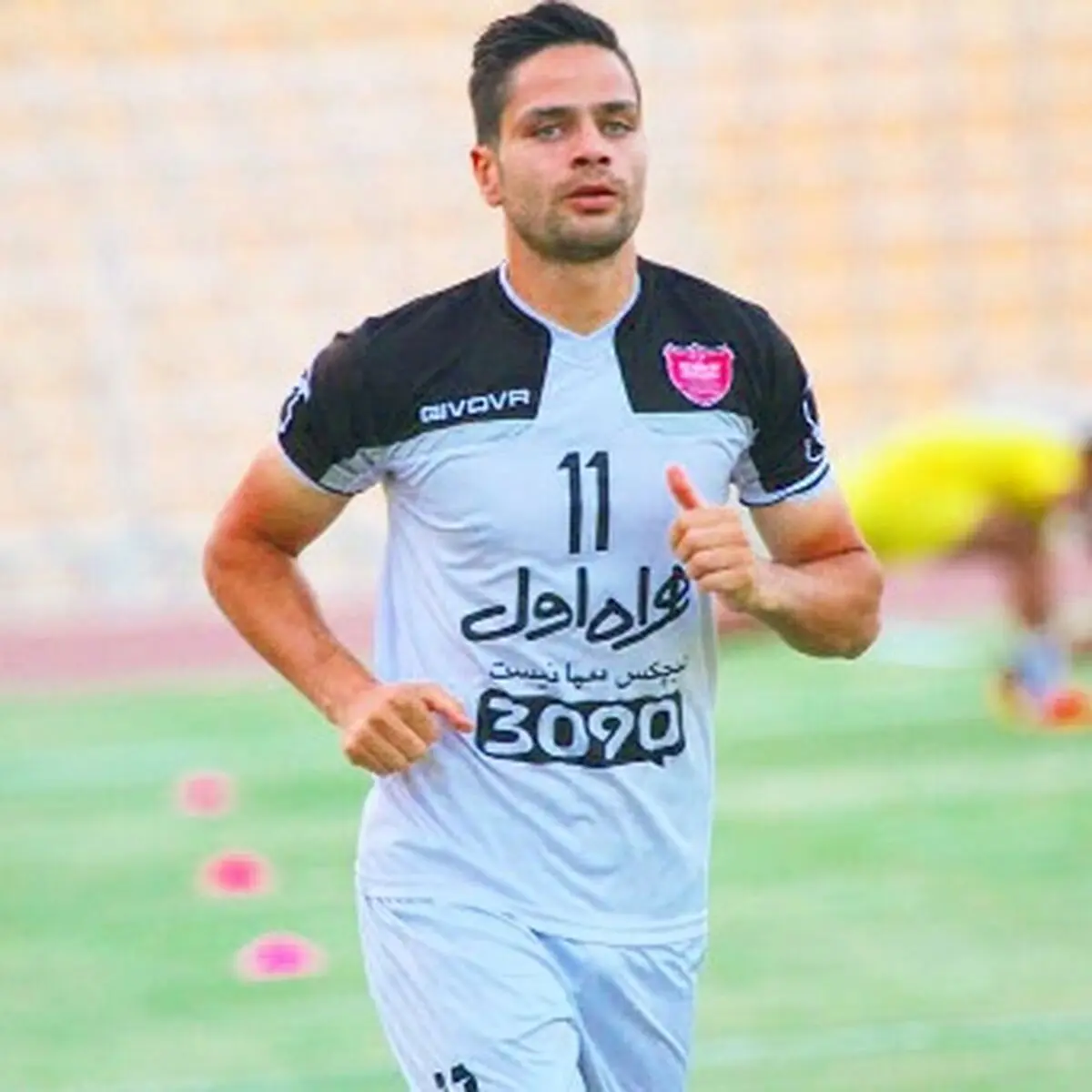 گتوزویی پرسپولیس: برای داور متاسفم