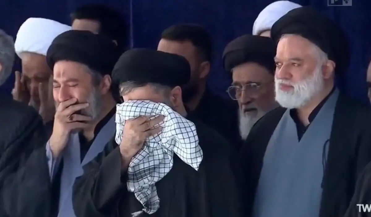 اشک‌های فرزندان رهبر شهید انقلاب +فیلم