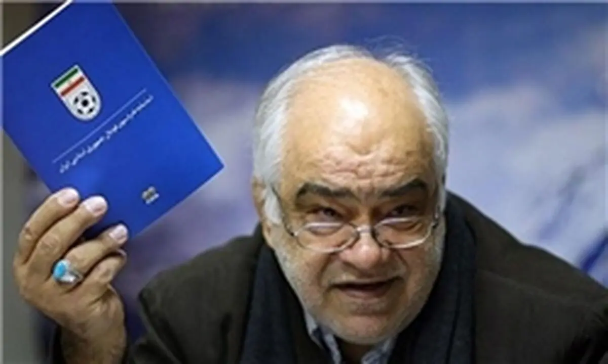 غیاثی آفساید گل استقلال را تایید کرد