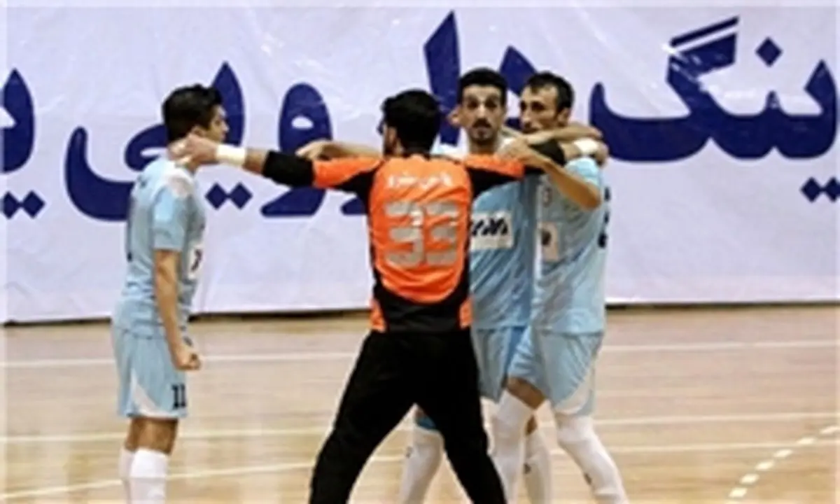 ماهانتندیس قم برای جبران مقاومت قرچک را میشکند
