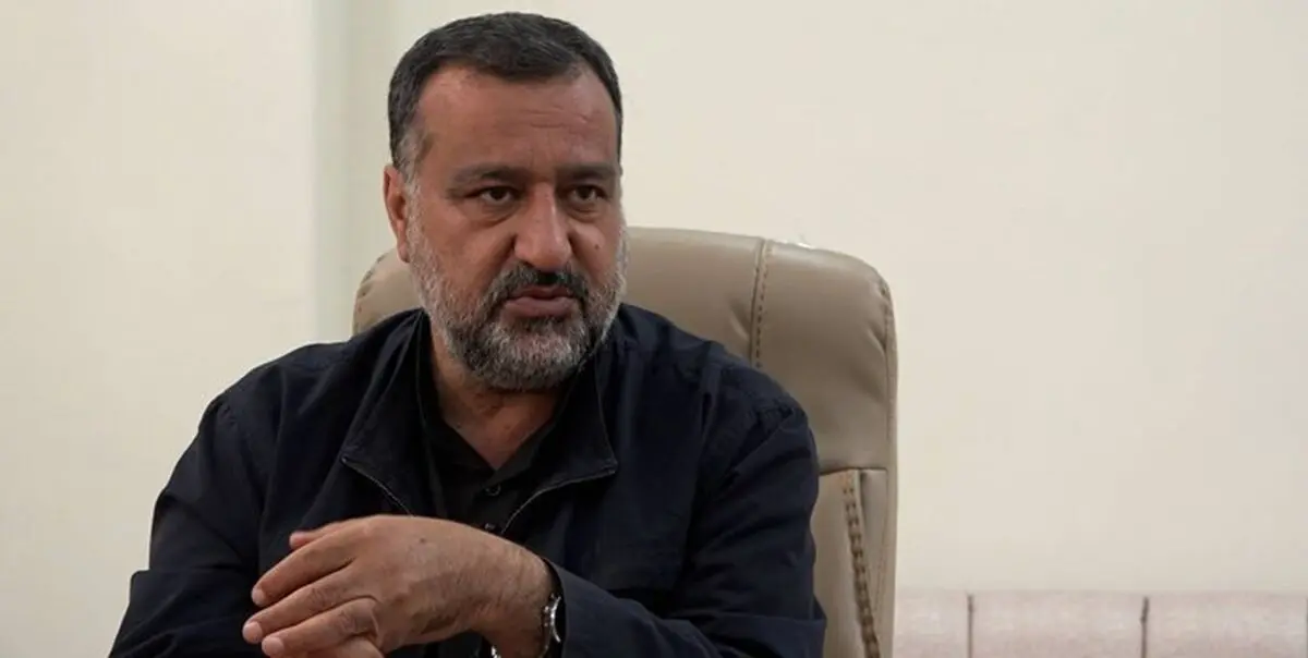 لحظاتی از گفت‌وگوی رهبر انقلاب با خانواده شهید سید رضی موسوی
