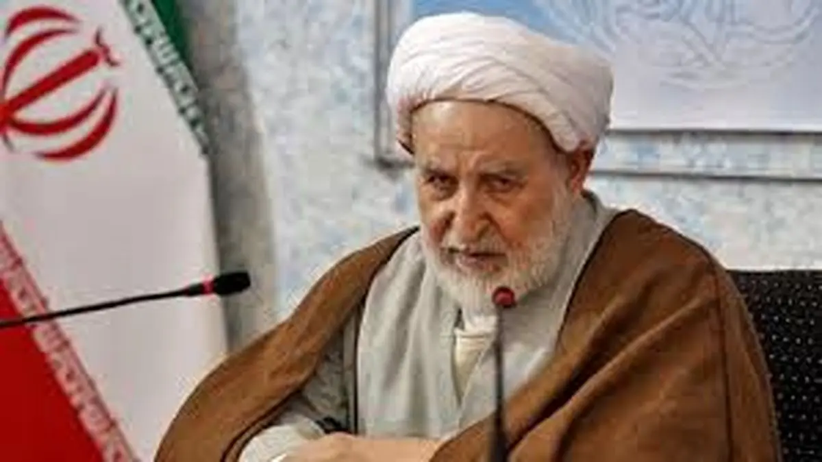 آیتالله یزدی: به رهبری گفتم تکلیفم با آنهاکه حرفشان مخالف شماست چیست؟