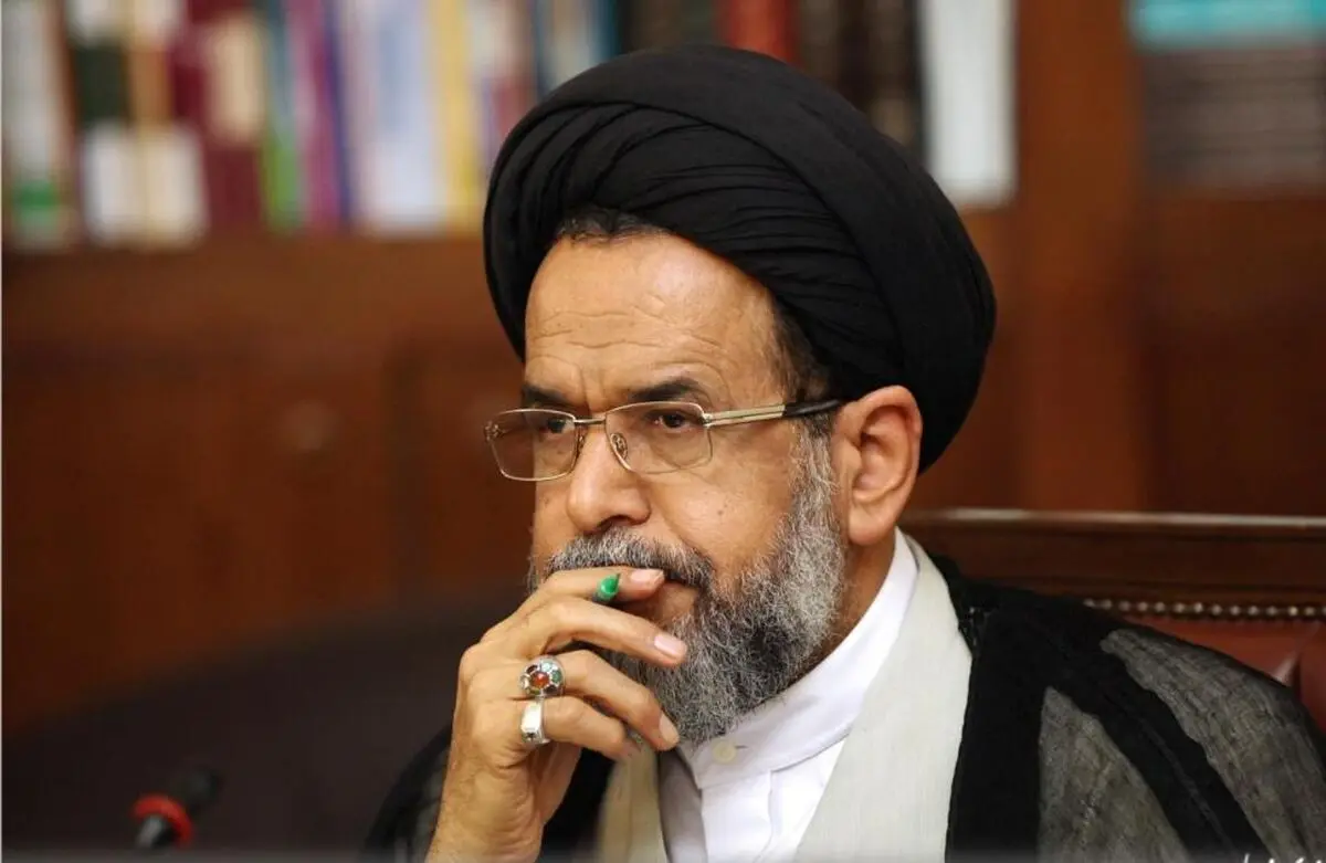 وزیر اطلاعات فرارسیدن روز نیروی دریایی ارتش را تبریک گفت