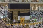لحظه بالاکشیدن پرده کعبه برای مناسک حج/ گزارش تصویری