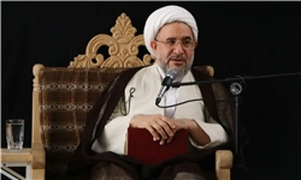 وحدت و اهتمام به رسول اکرم (ص)، راه پیشرفت مسلمانان است