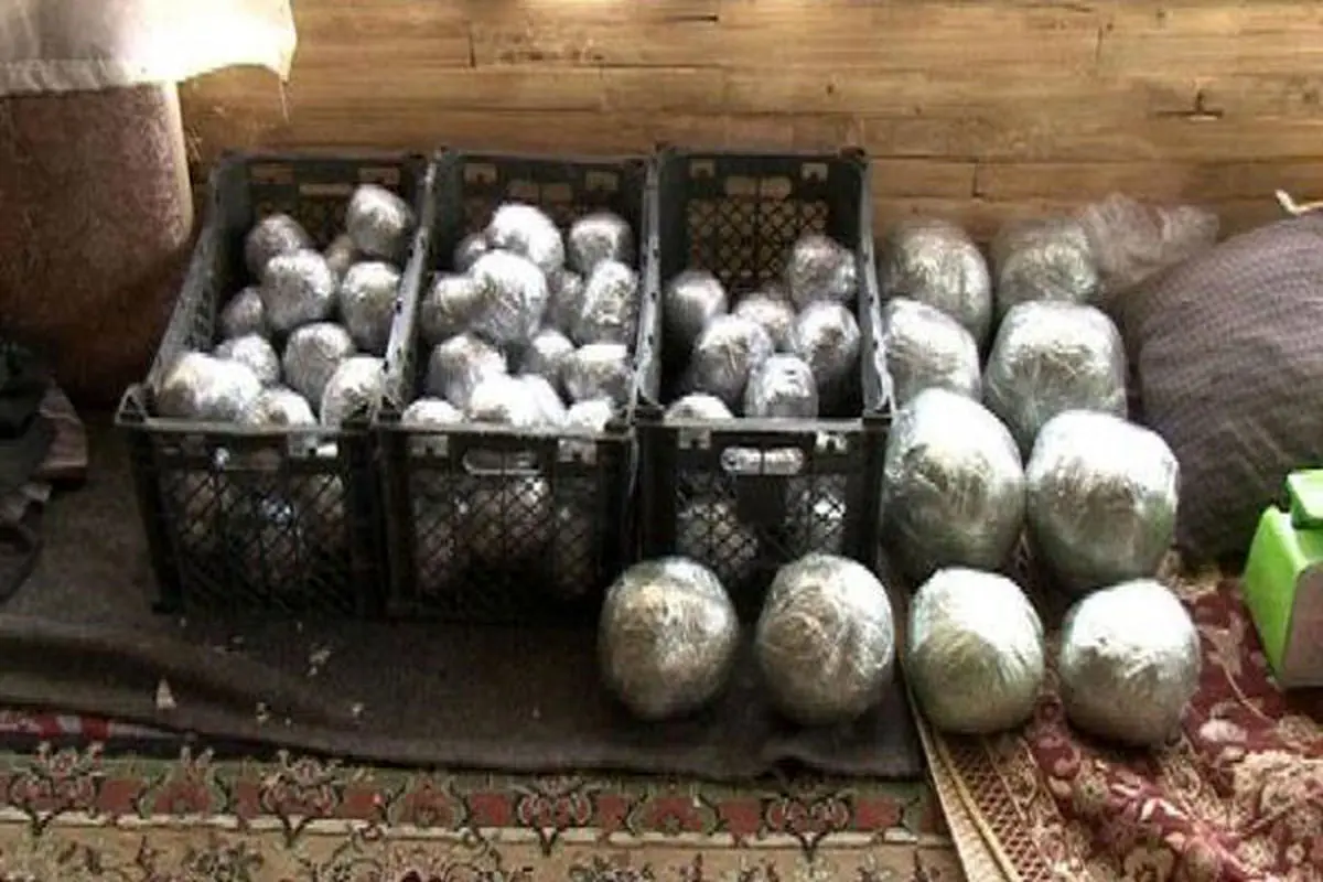 جزئیات کشف ۲۵ کیلوگرم مواد اولیه ساخت نارنجک دستی 