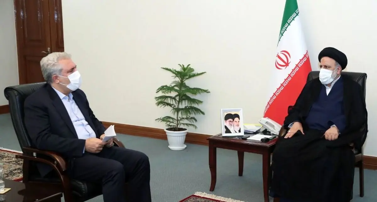 رئیسی: با تسریع واکسیناسیون، زمینه رونق گردشگری فراهم شود