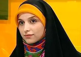 پوشش متفاوت مجری زن مشهور در حرم امام رضا/عکس 