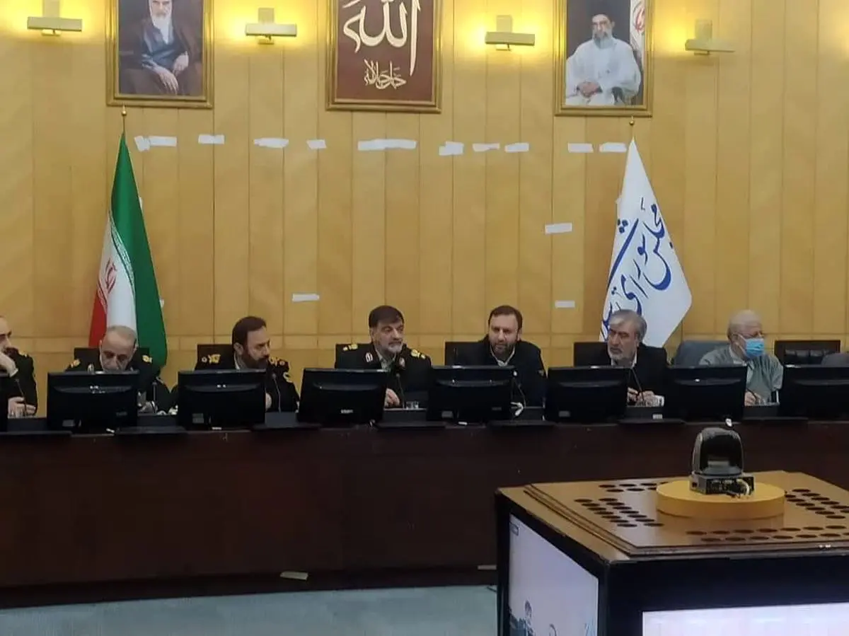 ارتقای سطح خدمات رسانی نیروی انتظامی به مردم مطالبه فراکسیون از سردار رادان است/آموزش و پشیبانی فراجا اقدامی ضروری است