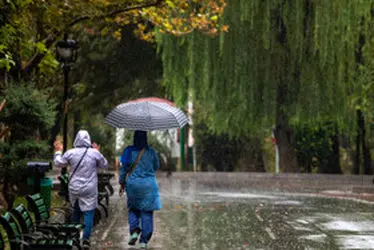 باران پاییزی در تهران/ گزارش تصویری 