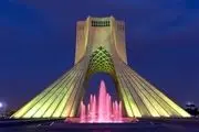 اکران تصاویری بر برج آزادی برای همدردی ایران با ملت چین در مبارزه با ویروس کرونا