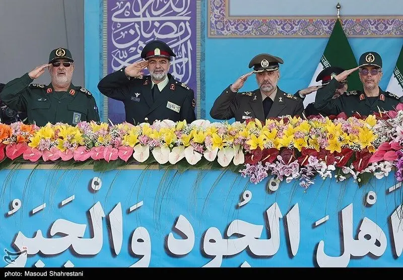 مراسم رژه روز ارتش/گزارش تصویری