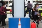 
هجوم مردم آمریکا به پمپ بنزین‌ها 
