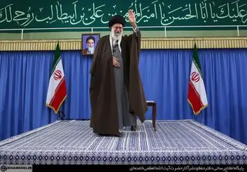 دیدار رهبری با دانش آموزان