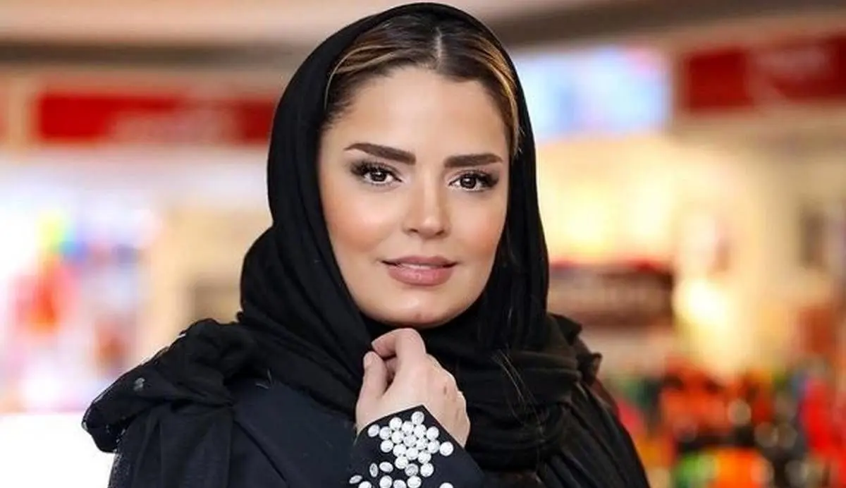 سلفی آسانسوری سپیده خداوردی و پسرش