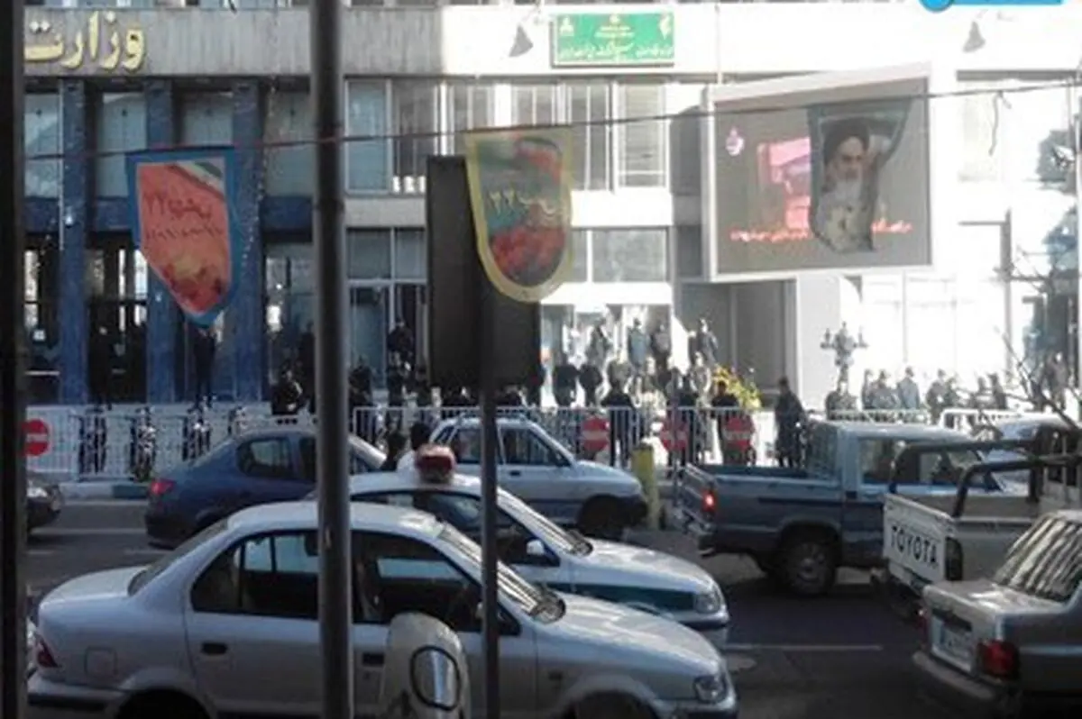 گارد بیژن/دانشجویان با برخورد گاز انبری روانه اوین شدند