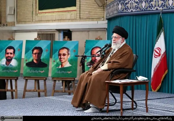دیدار نخبگان و استعدادهای برتر علمی با حضرت آیت‌الله خامنه‌ای/گزارش تصوصری