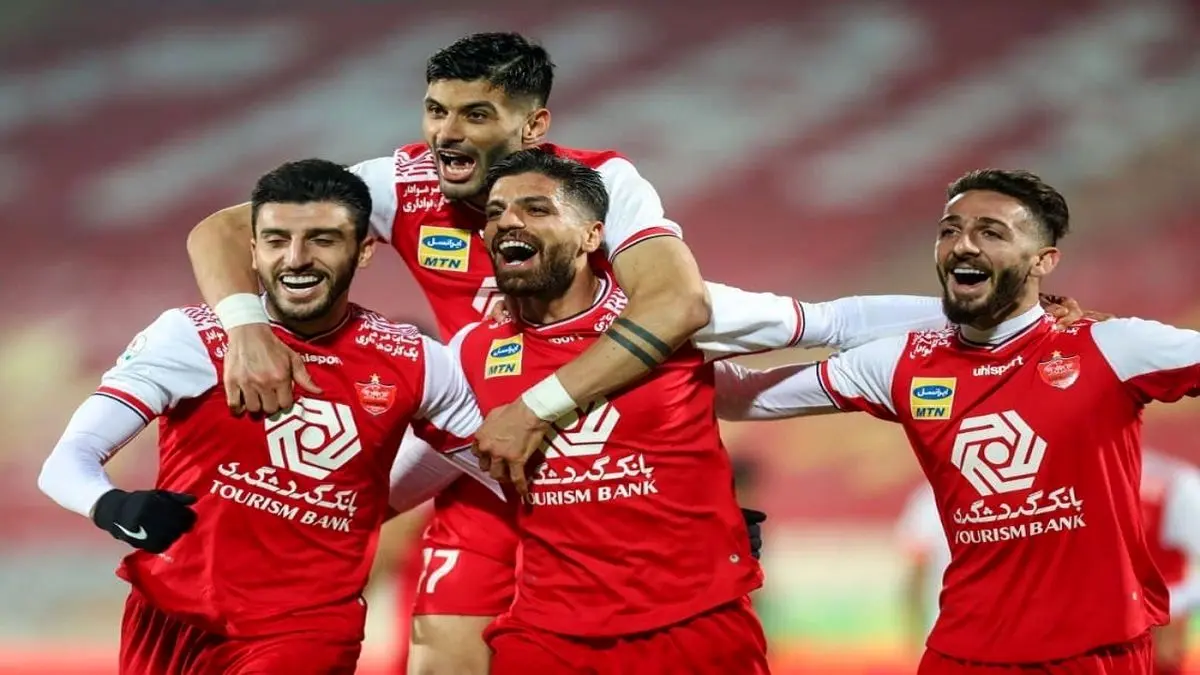 هافبک پرسپولیس نیم ساعت حافظهاش را از دست داد!