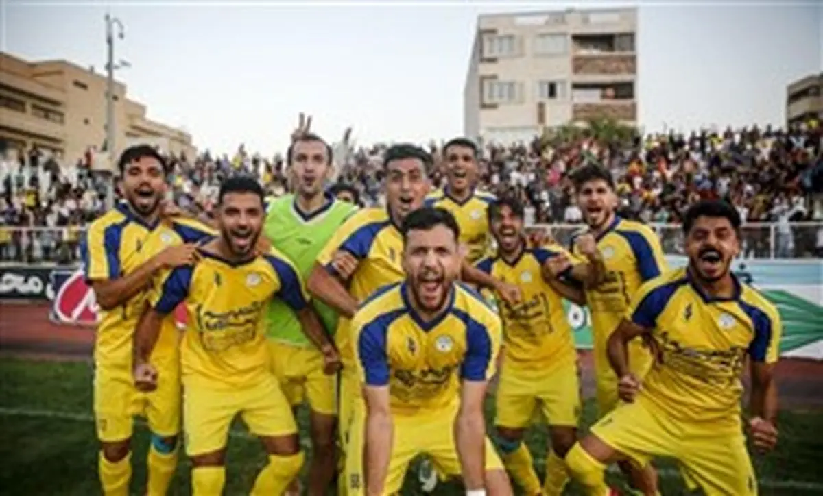 فجرسپاسی 2-1 سرخپوشان پاکدشت / پیروزی بزرگ قبل از جدال با استقلال