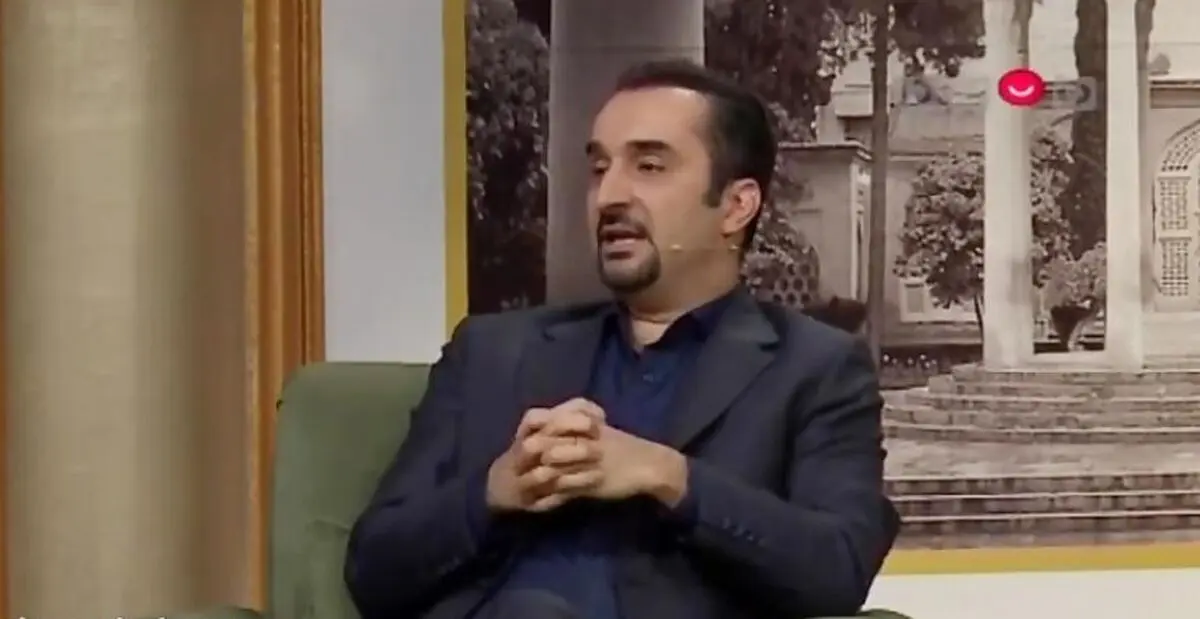 وقتی مجری مشهور با روح و روان هوادارانش بازی میکند!/ عکس