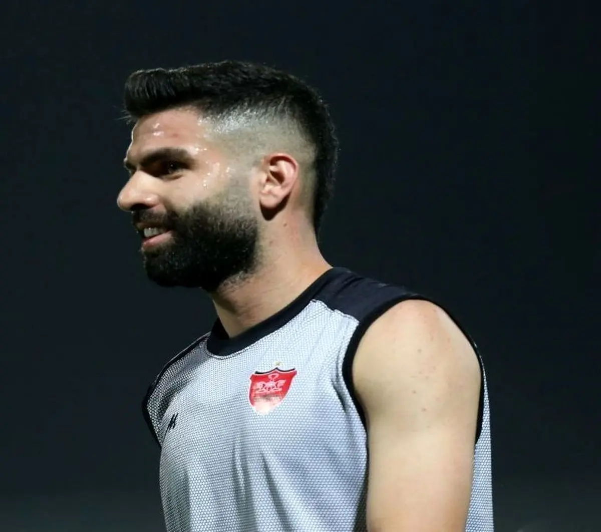 بمب نقل و انتقالات پرسپولیس بازی می کند؟