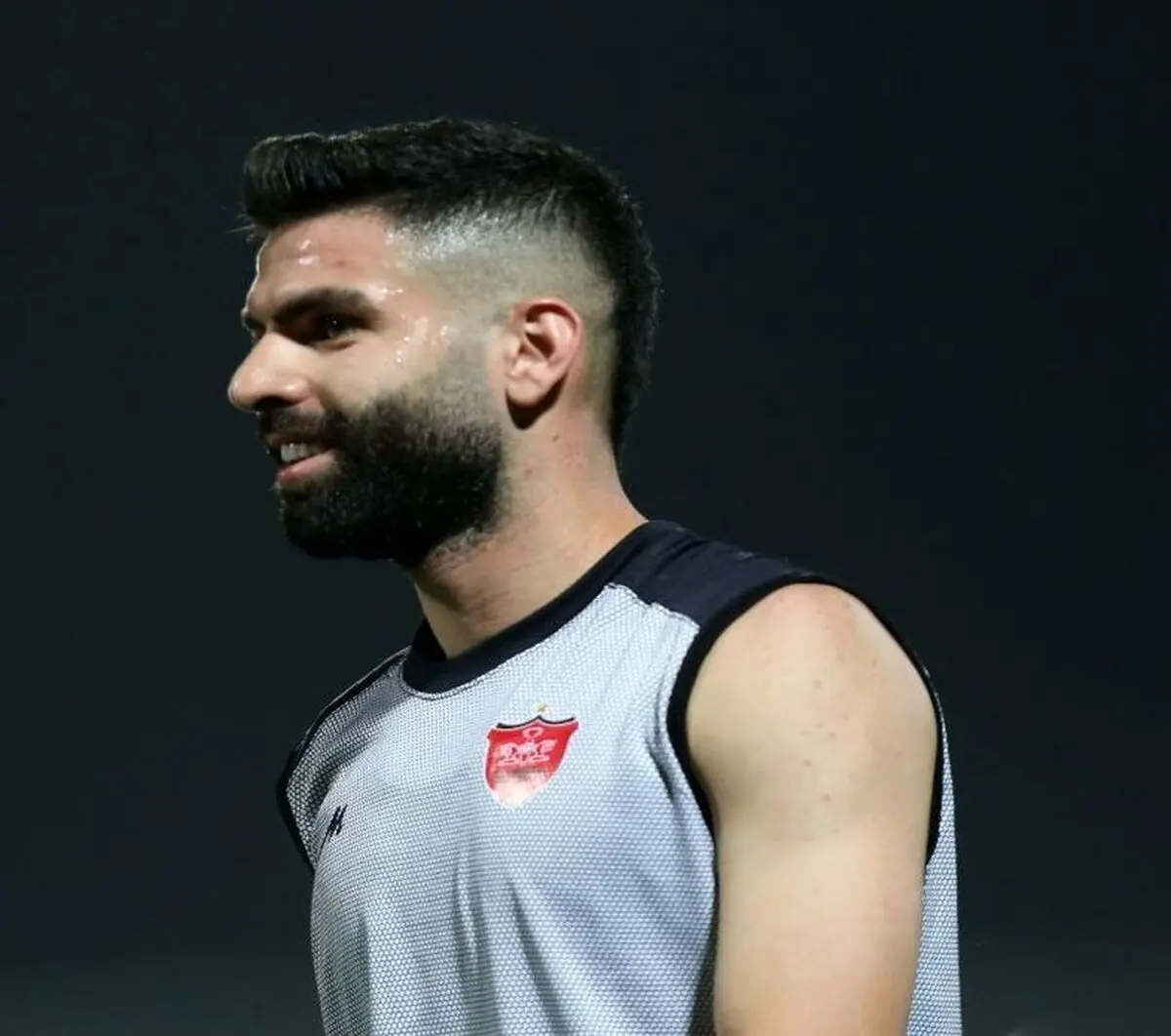 بمب نقل و انتقالات پرسپولیس بازی می کند؟