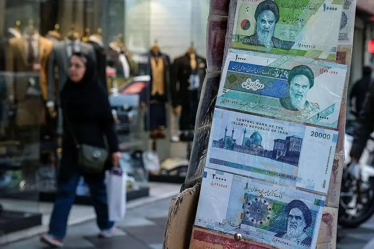 دو پیش‌بینی از آینده اقتصاد ایران