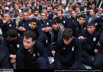 دیدار معلمان با حضرت آیت‌الله خامنه‌ای رهبر معظم انقلاب اسلامی/گزارش تصویری