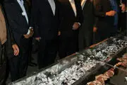 
پخت طولانی‌ترین شیشلیک جهان ‌در شاندیز + عکس
