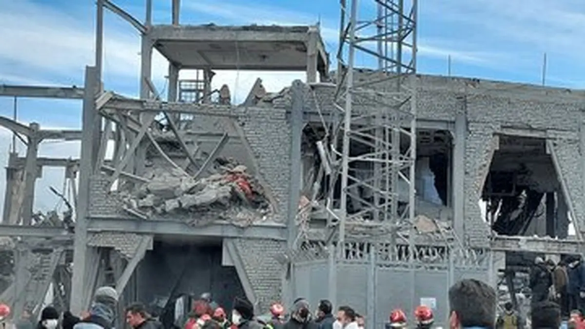 حمله هوایی به حسینیه اعظم زنجان + تعداد شهدا