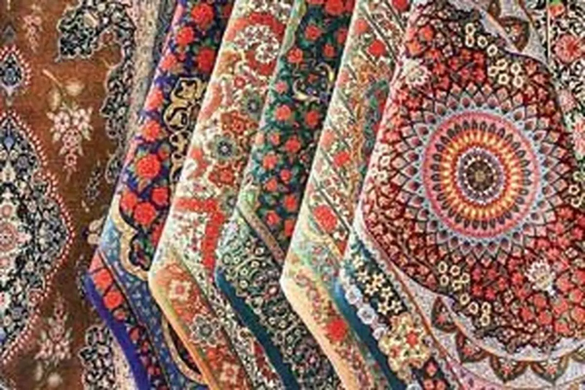 بهار فرش لری به خزان نشست؛ دلالان دسترنج قالیبافان را «دار» زدند