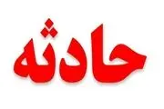 برخورد شدید دو دستگاه وانت یک کشته و ۴ مصدوم بر جای گذاشت+ تصاویر
